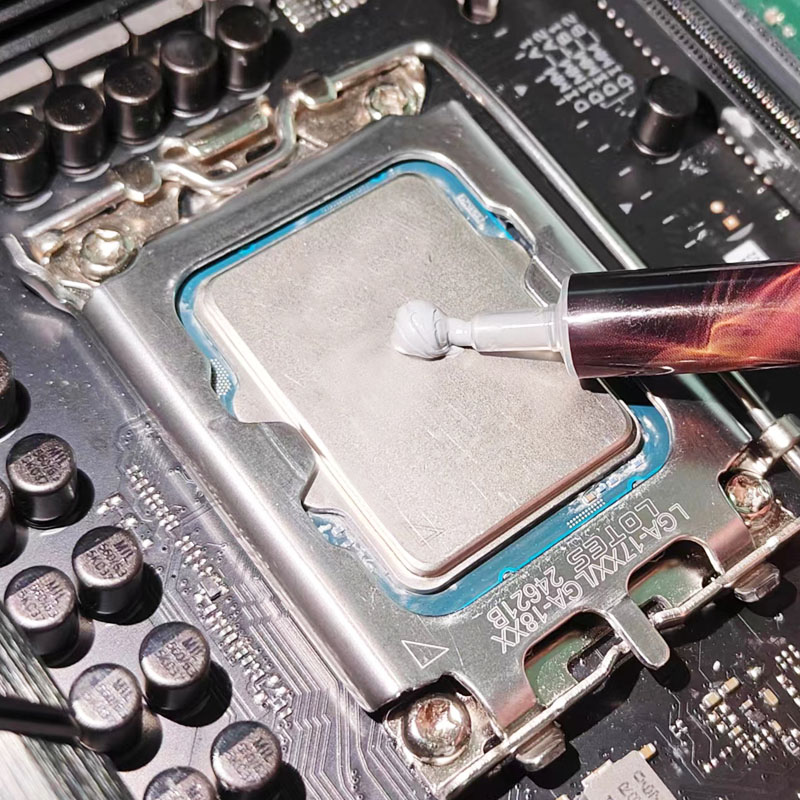 Pasta termoprzewodząca 18W/mk  – Thermal Paste Cpu recenzja i cena